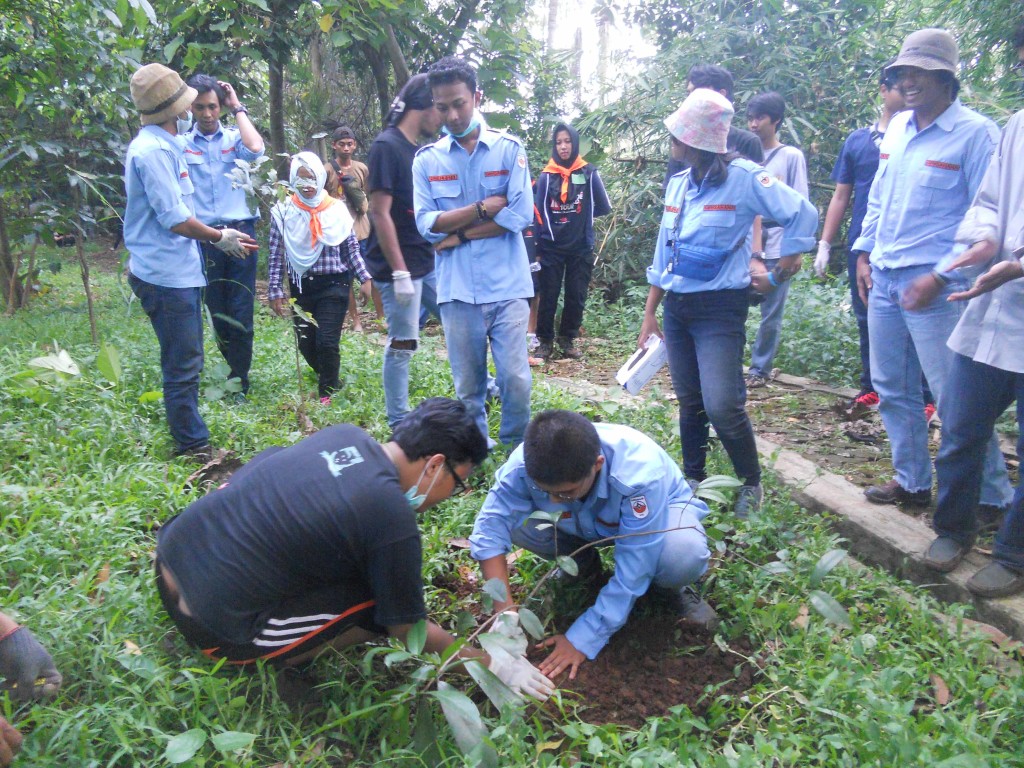 GALANG DALAM MELESTARIKAN LINGKUNGAN