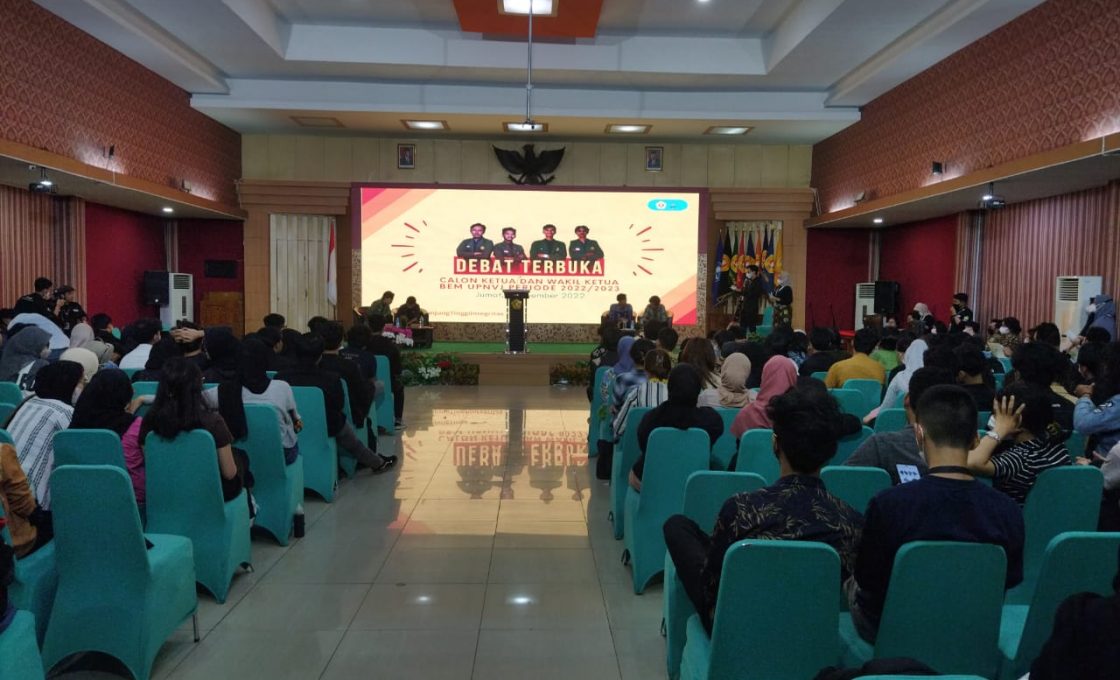 Agenda Debat Terbuka Paslon Ketua dan Wakil Ketua BEM UPNVJ Sempat Diwarnai Keributan