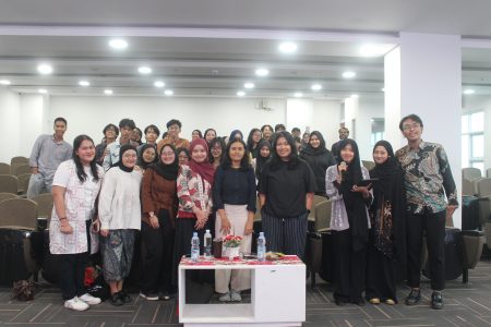 Mengabdi Lewat Kata, Menjaga Demokrasi Bersama: Mistik Indepth Reporting dalam Menyingkap Isu dan Peristiwa