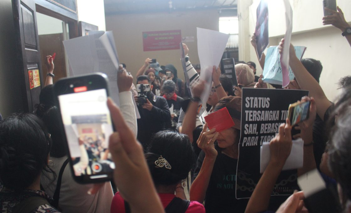 Delpedro Gigih Suarakan Perlawanan di Balik Jeruji Meski Penangkapan Cacat Prosedur