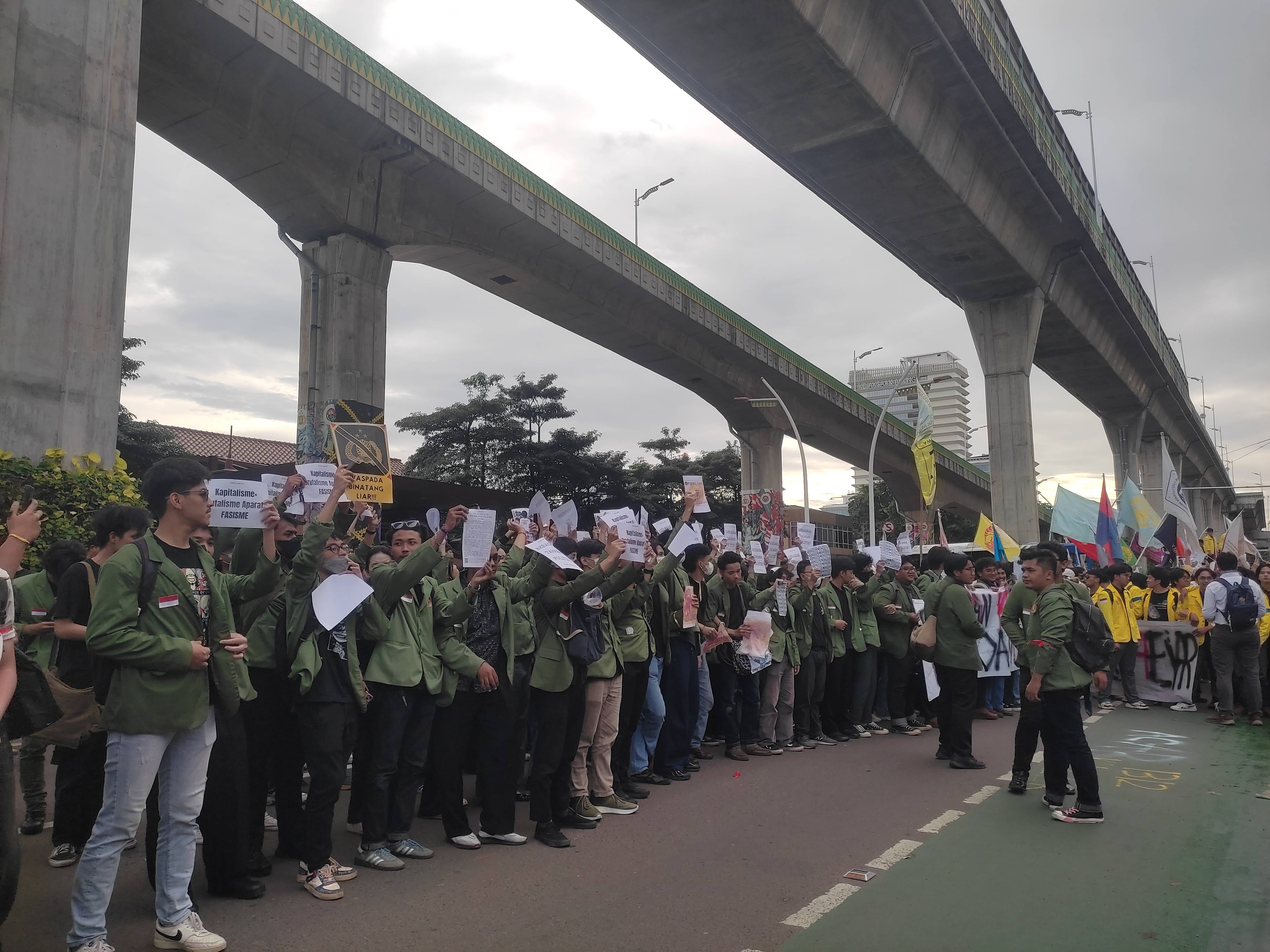 Aksi “Reformati Polri” Kecam Brutalitas Aparat, Tuntut Reformasi Polri dan Supremasi Sipil