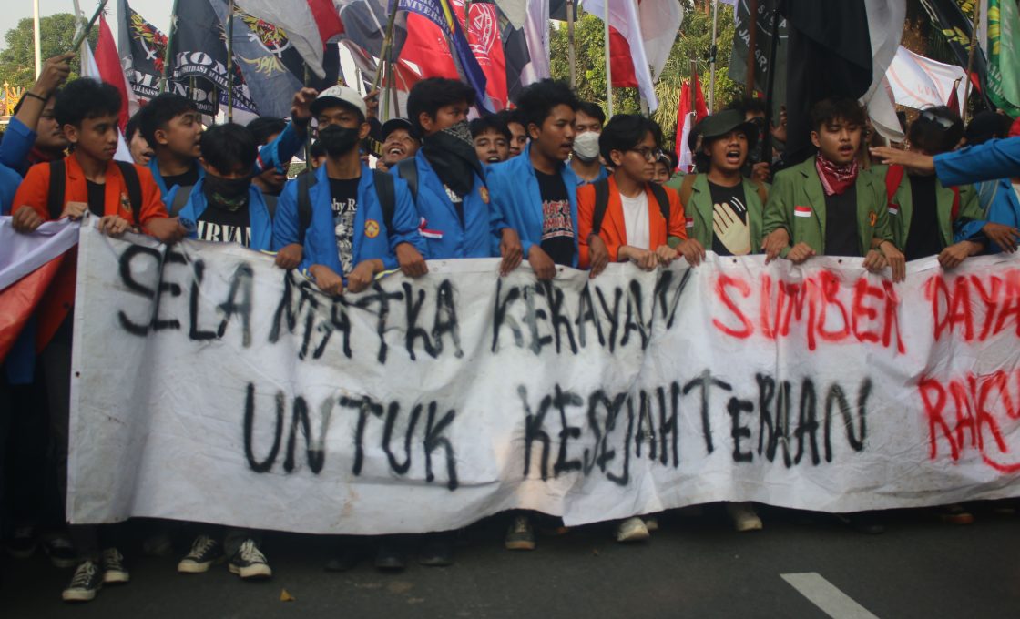Mahasiswa Gelar Aksi Desak Pengelolaan Ekonomi dan SDA