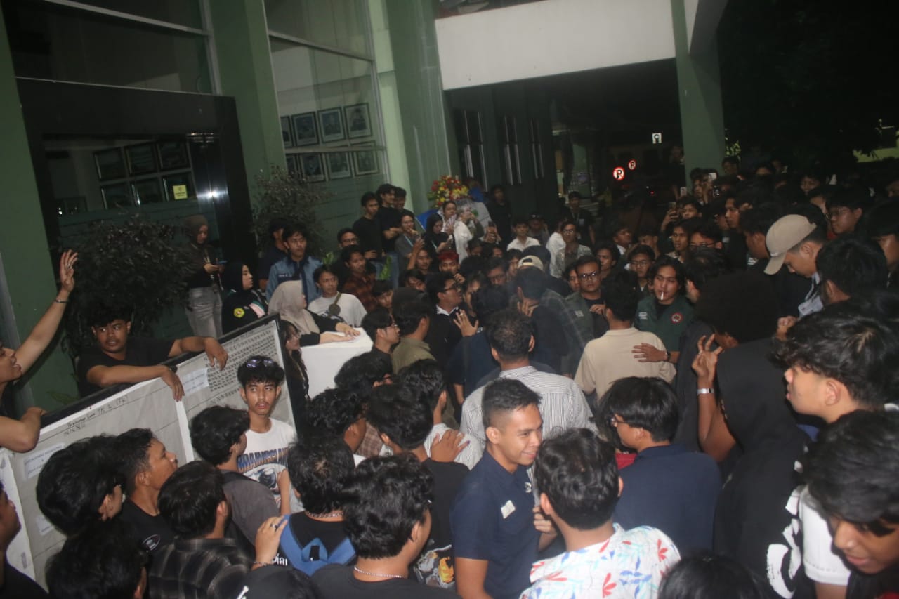 Pergesekan Perhitungan Suara Pemira UPNVJ 2025 Berujung Pemungutan Suara Ulang