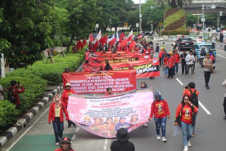 Aksi Memperingati Hari Perempuan Internasional Suarakan Perlawanan Perempuan terhadap Kapitalisme