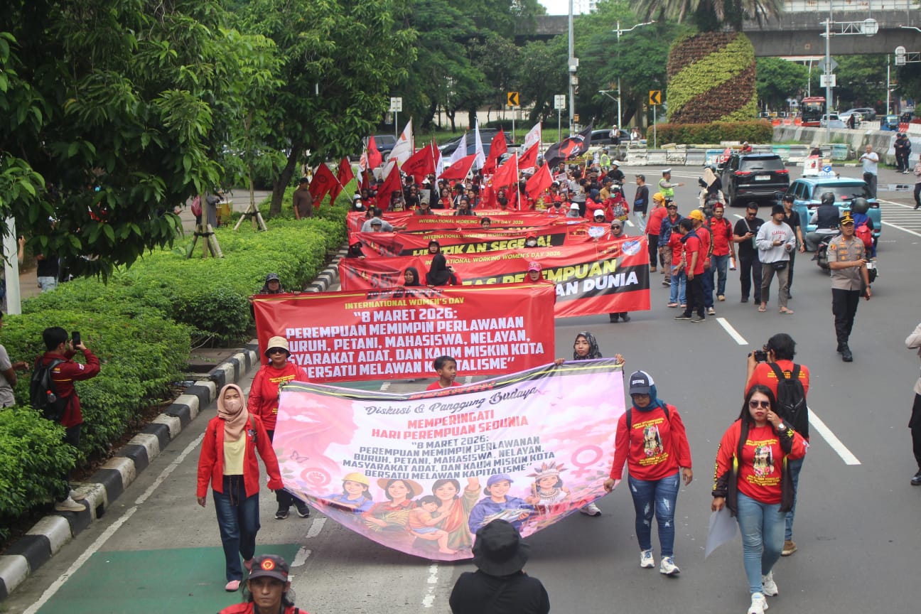 Aksi Memperingati Hari Perempuan Internasional Suarakan Perlawanan Perempuan terhadap Kapitalisme
