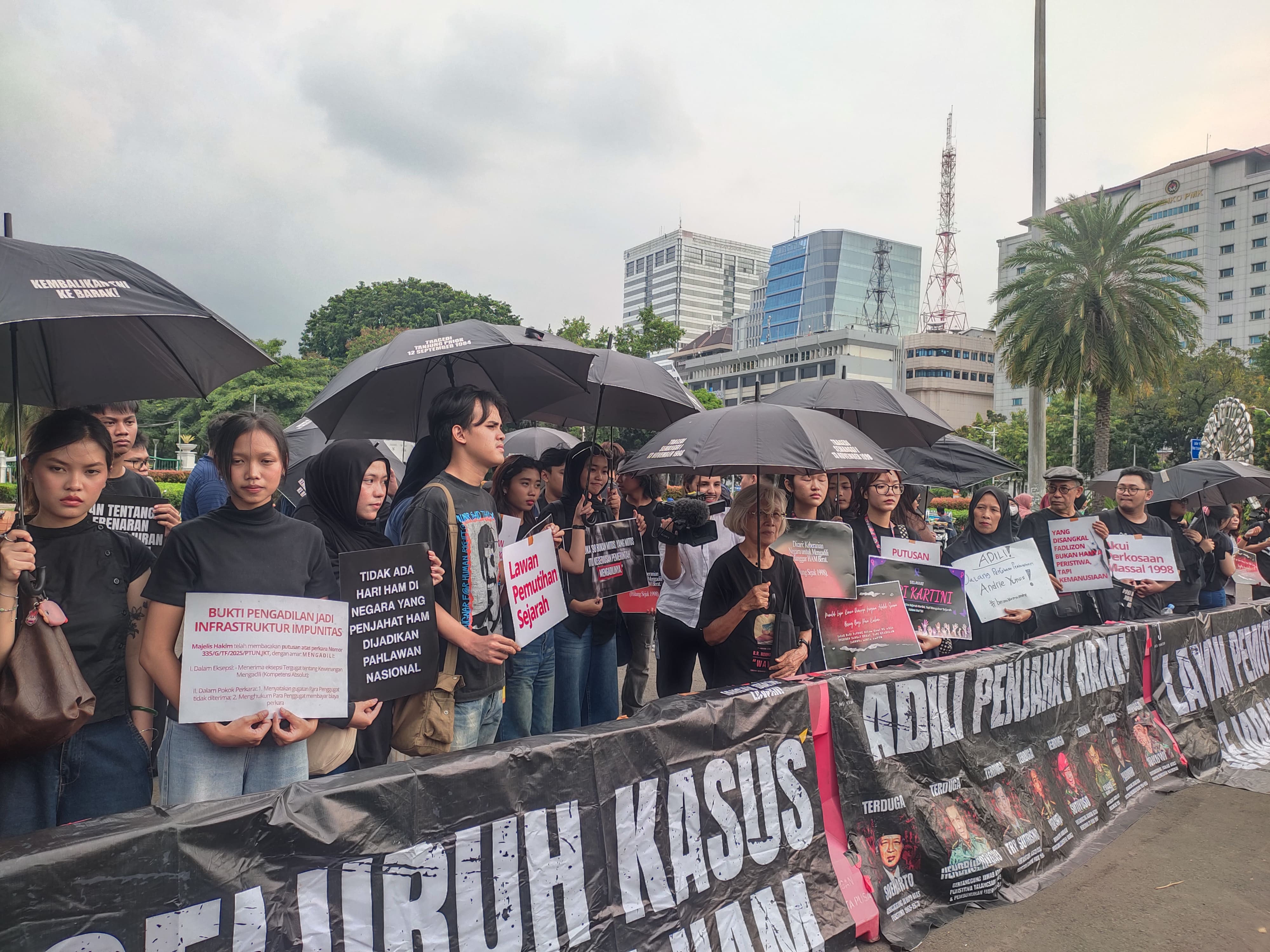 Aksi Kamisan ke-905, Tuntut Negara Akui Kasus Pemerkosaan Massal Mei 1998