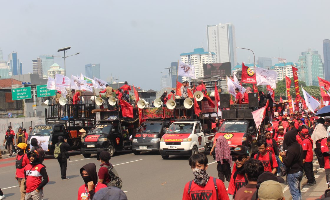Tuntutan Buruh Tetap Menderu di Tengah Intervensi May day 2026