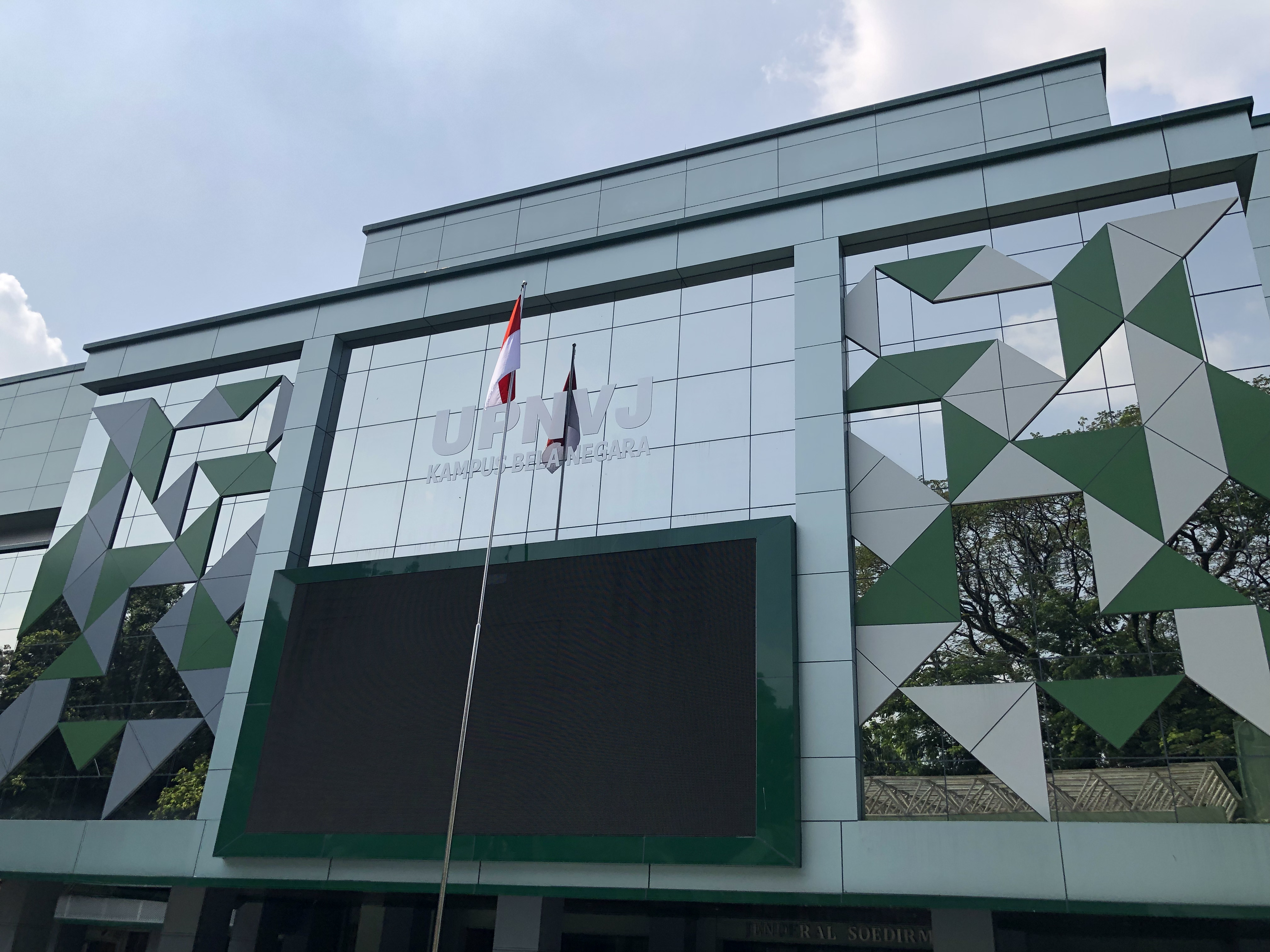 Status dan Hak Dosen Non-ASN UPNVJ di Ujung Tanduk