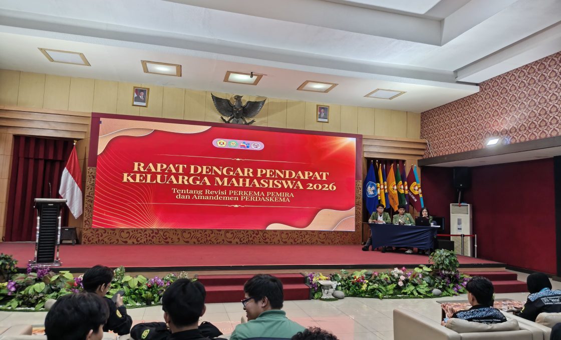 Mahasiswa Mempertanyakan Syarat Formil dalam RDP MPM UPNVJ
