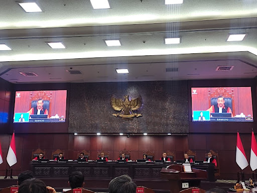 MK Tolak Gugatan Ijazah Gibran, Pemohon Desak Pemakzulan Lewat DPR